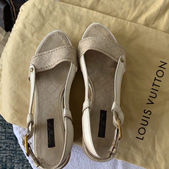 Louis Vuitton Monogram wedges! Rare - Picture 10 of 11